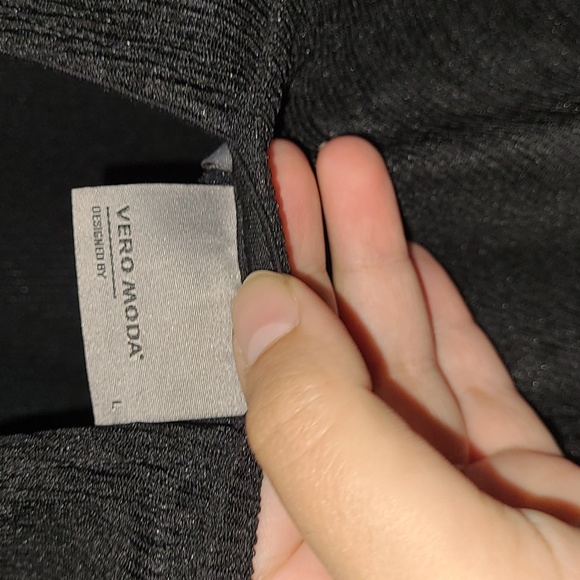 Vero Moda Backless Bodycon Dress - Picture 5 of 5